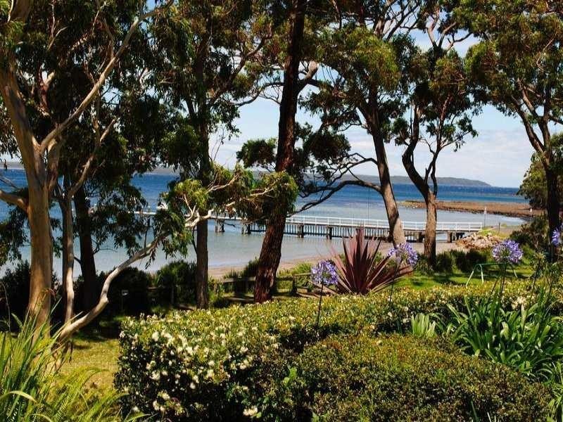 28 Boorawine Terrace, Callala Bay NSW 2540