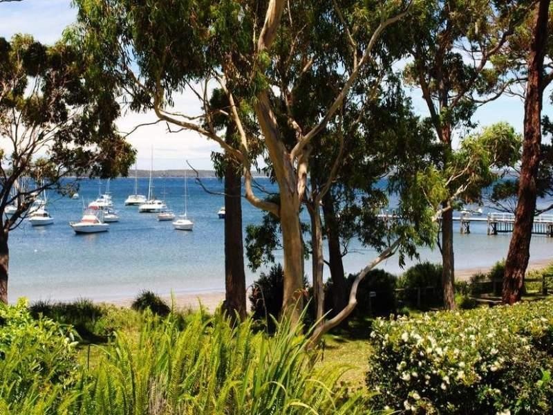 28 Boorawine Terrace, Callala Bay NSW 2540