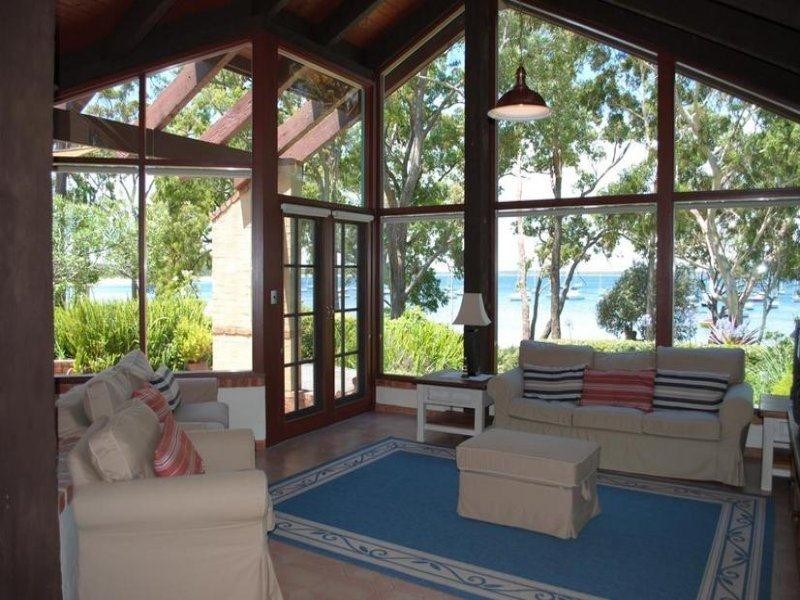 28 Boorawine Terrace, Callala Bay NSW 2540