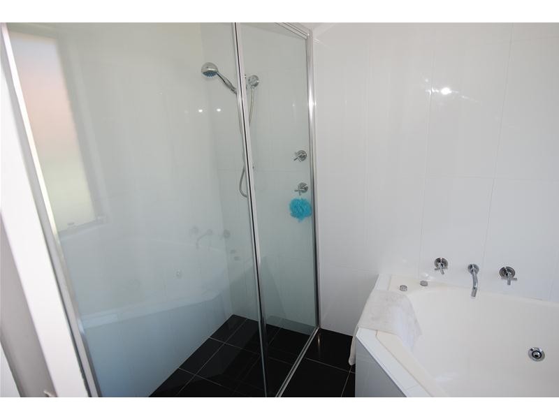 72 Hollingsworth Crescent, Callala Bay NSW 2540