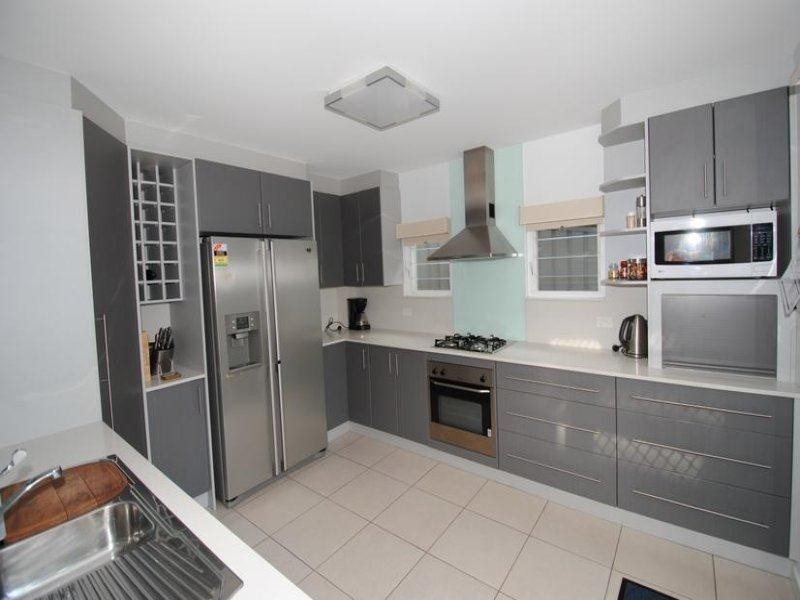 9 Caffrey Circuit, Callala Beach NSW 2540