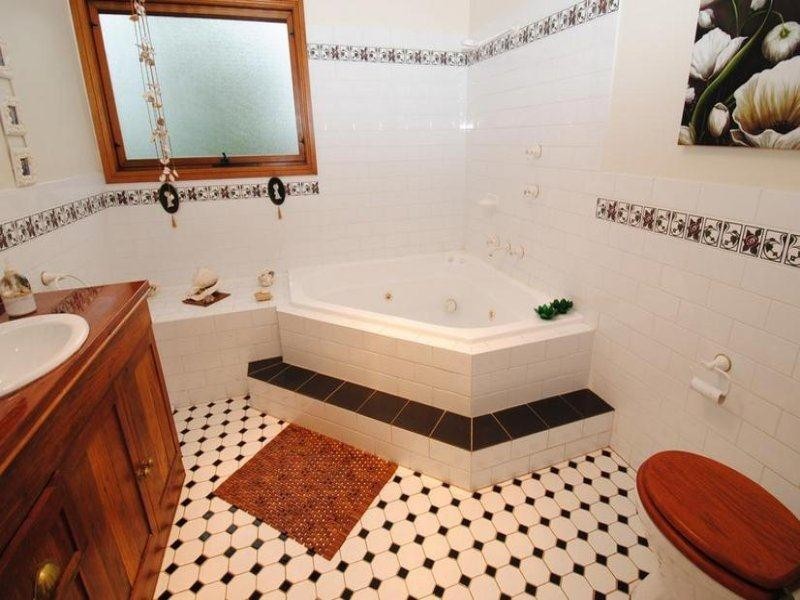 31 Callala Bay Road, Callala Bay NSW 2540