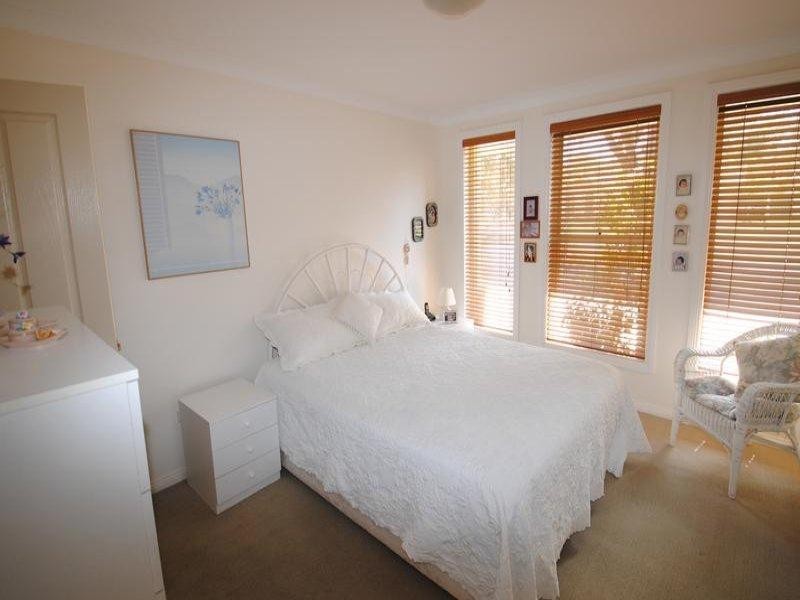 12 Carson Crescent, Callala Bay NSW 2540