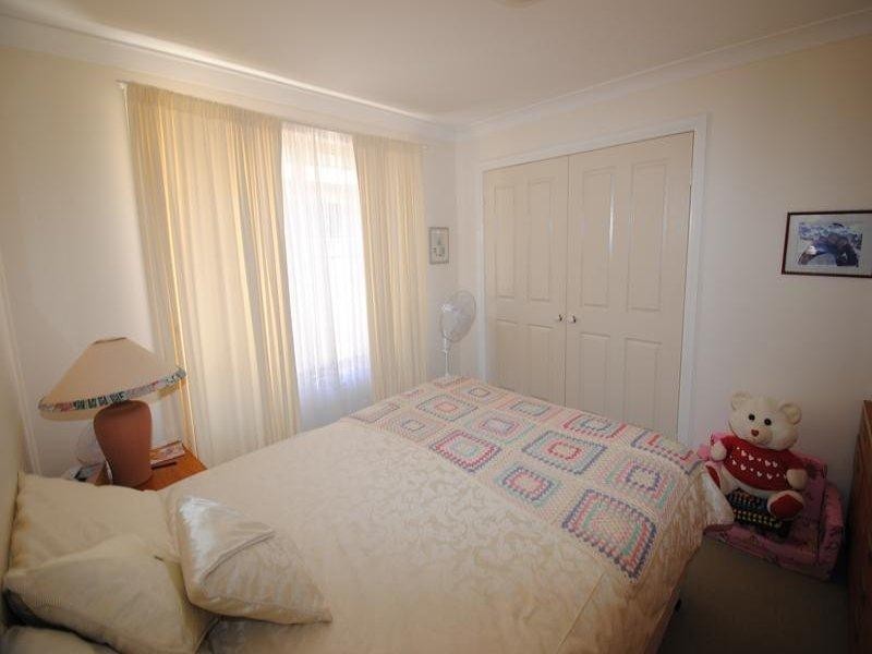 12 Carson Crescent, Callala Bay NSW 2540