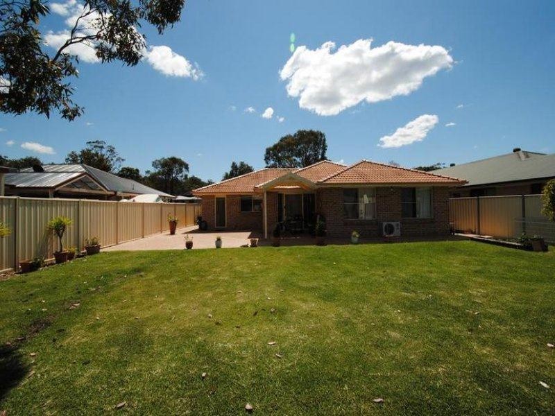 12 Carson Crescent, Callala Bay NSW 2540