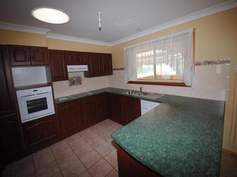 14 Tidy Close, Callala Bay NSW 2540