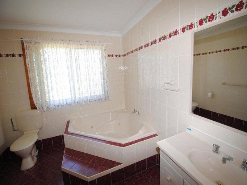 14 Tidy Close, Callala Bay NSW 2540