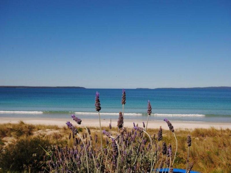 147 Quay Road, Callala Beach NSW 2540