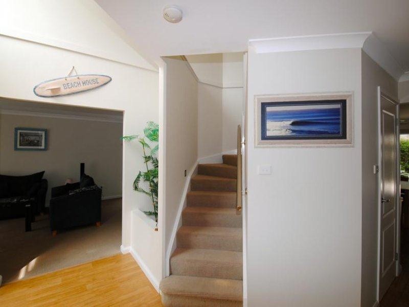 7 Caffrey Circuit, Callala Beach NSW 2540