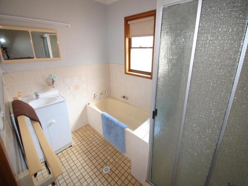 44 Prince Edward Avenue, Culburra Beach NSW 2540