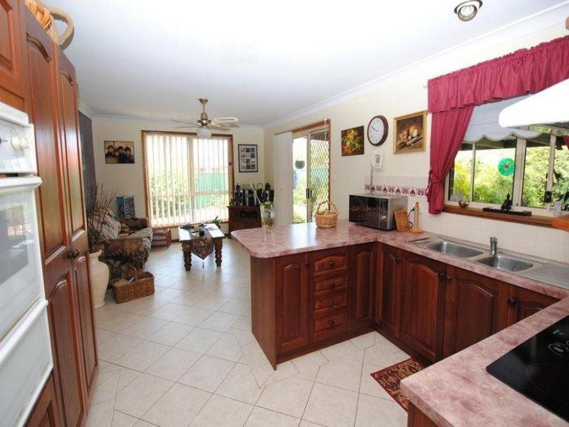 10 Torrens Close, Callala Bay NSW 2540