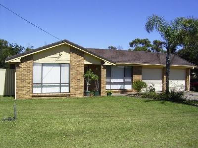 89 Prince Edward AVENUE, Culburra Beach NSW 2540