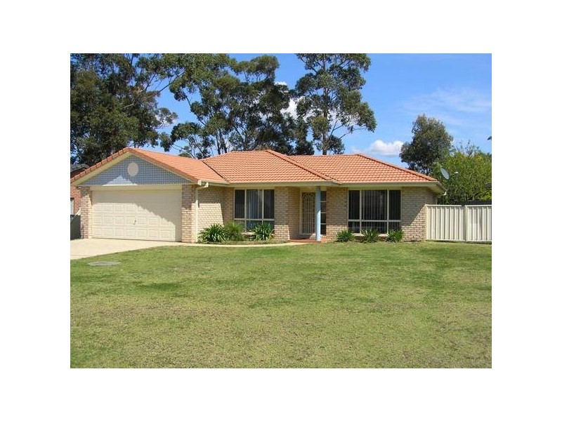 74 Hollingsworth CRESCENT, Callala Bay NSW 2540