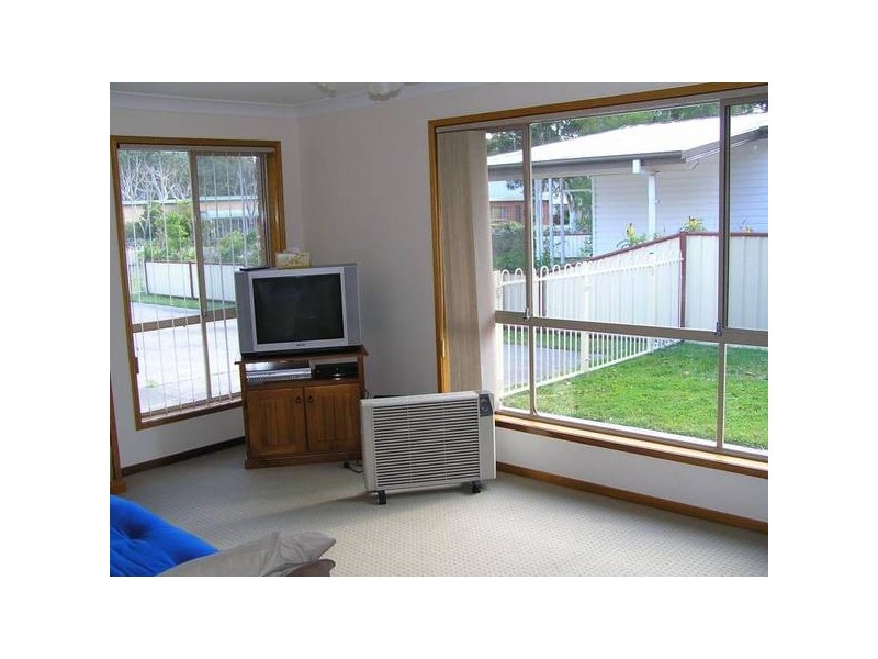 99 King George STREET, Callala Beach NSW 2540