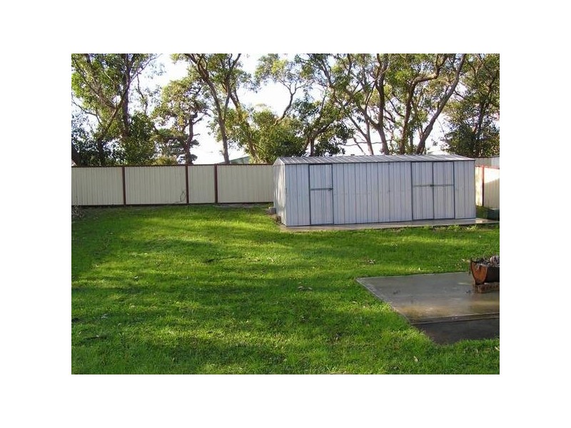 99 King George STREET, Callala Beach NSW 2540