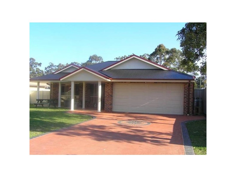 10 Carson CRESCENT, Callala Bay NSW 2540