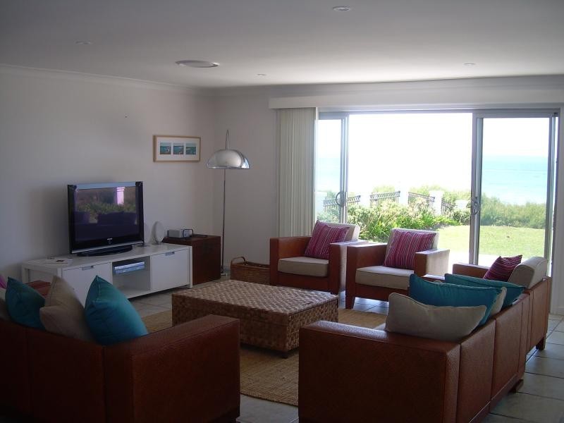 5 Quay ROAD, Callala Beach NSW 2540