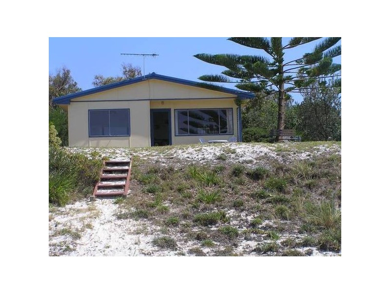 67 Quay Road, Callala Beach NSW 2540