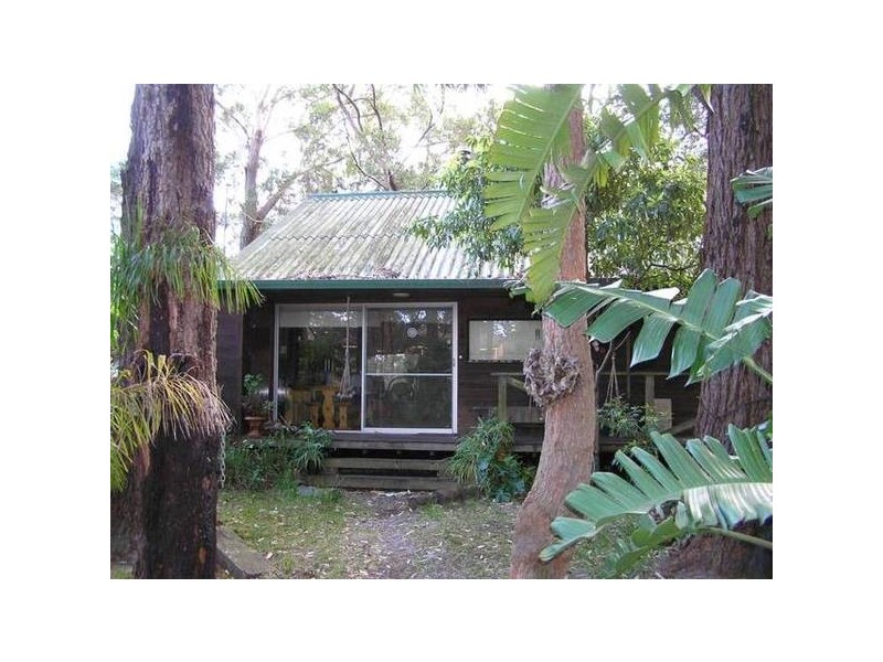 19 Catherine STREET, Myola NSW 2540