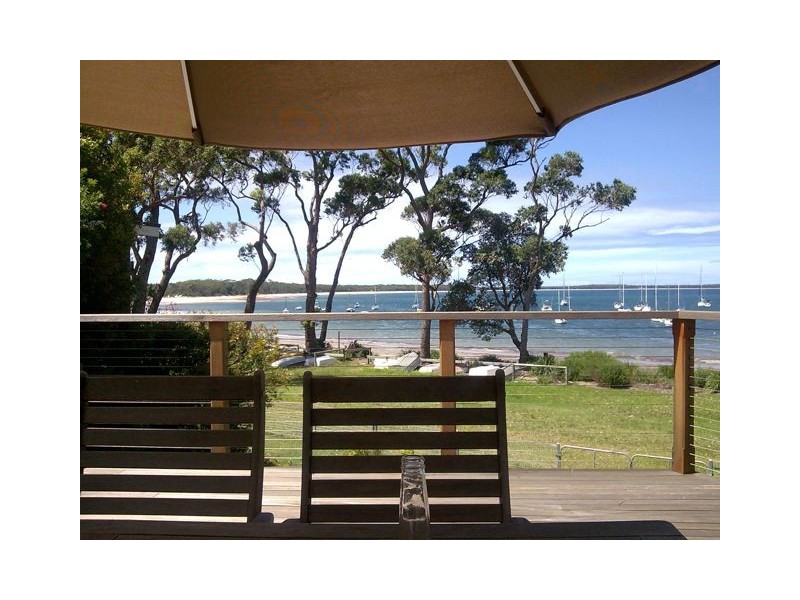 24 Boorawine Terrace, Callala Bay NSW 2540