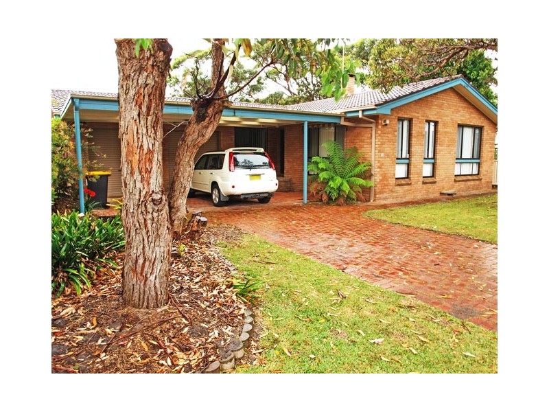 13 Kinghorn Street, Currarong NSW 2540