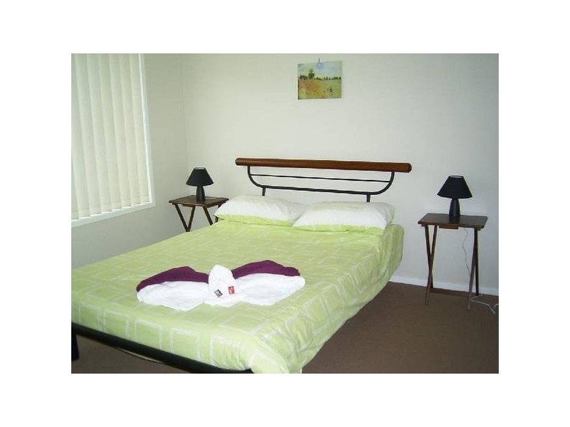 2/11 Penguin Head Road, Culburra Beach NSW 2540