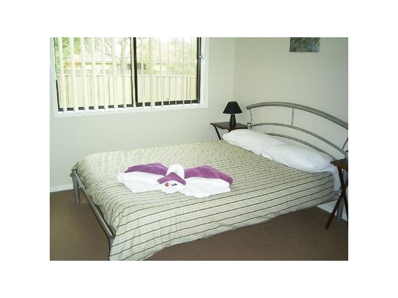 2/11 Penguin Head Road, Culburra Beach NSW 2540