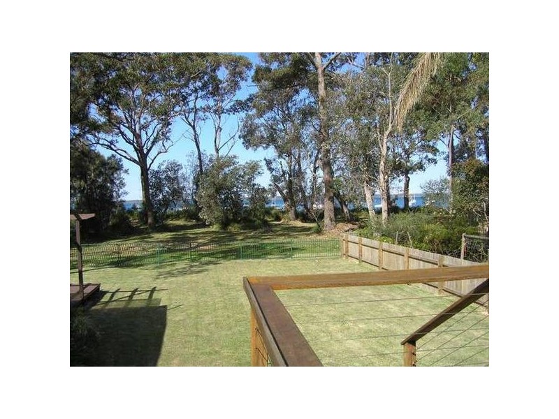 6 Boorawine Terrace, Callala Bay NSW 2540