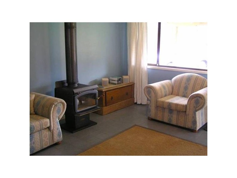 20 Prince Edward Avenue, Culburra Beach NSW 2540
