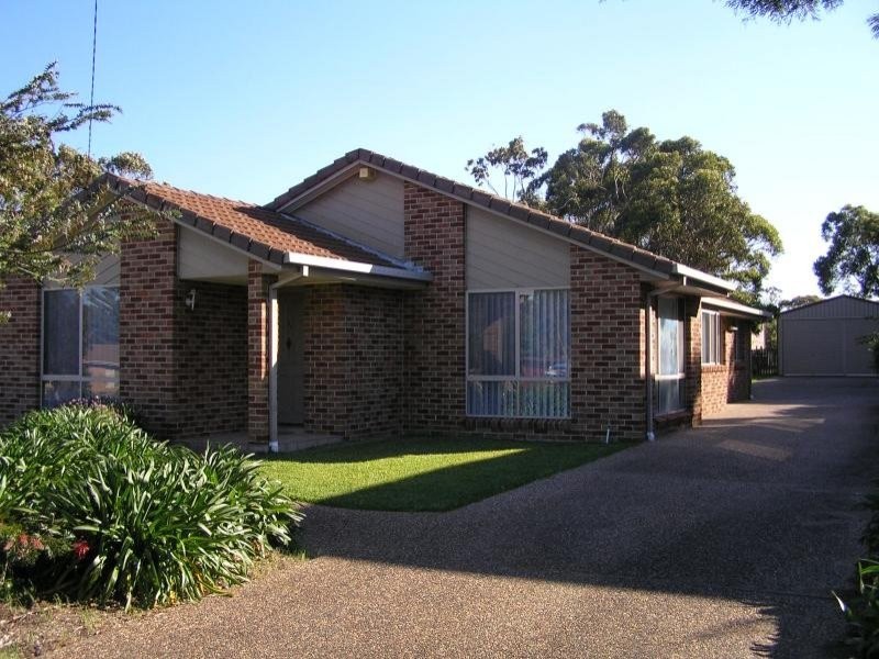 184 The Lake Circuit, Culburra Beach NSW 2540