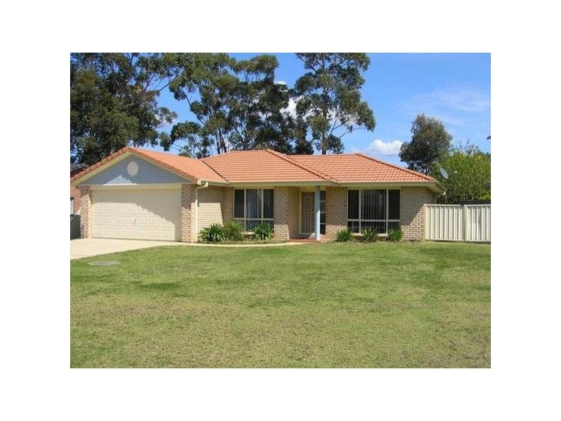 74 Hollingsworth CRESCENT, Callala Bay NSW 2540