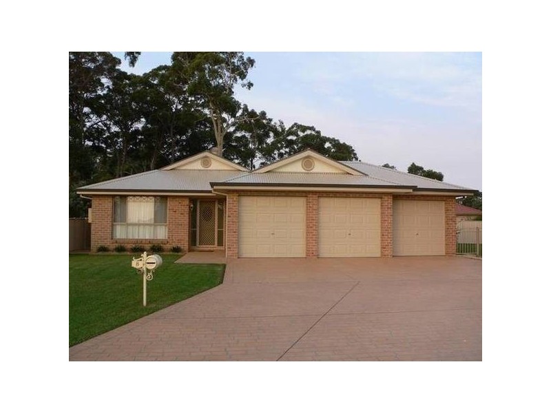 8 McKane CLOSE, Callala Bay NSW 2540