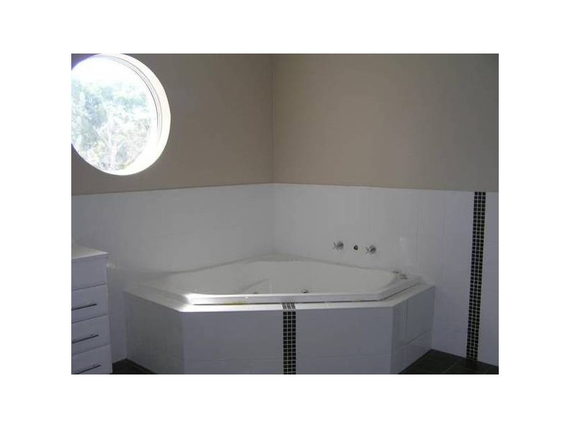 11 Sandlewood COVE, Callala Beach NSW 2540