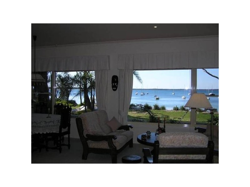 18 Boorawine TERRACE, Callala Bay NSW 2540