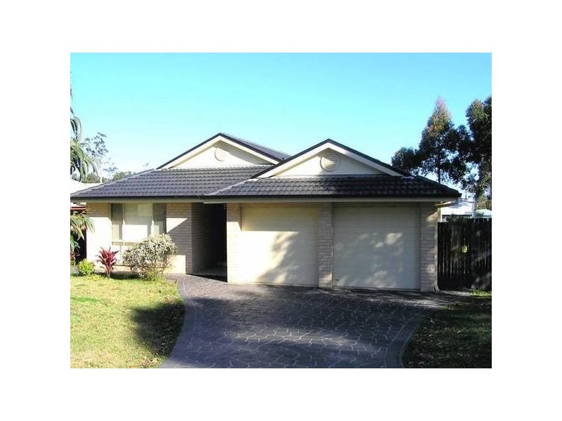 18 Barden CLOSE, Callala Bay NSW 2540