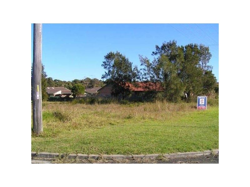 114-116 The Lake Circuit, Culburra Beach NSW 2540