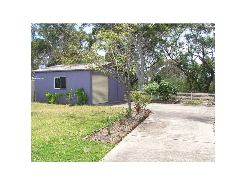 104 Watts Road, Callala Beach NSW 2540