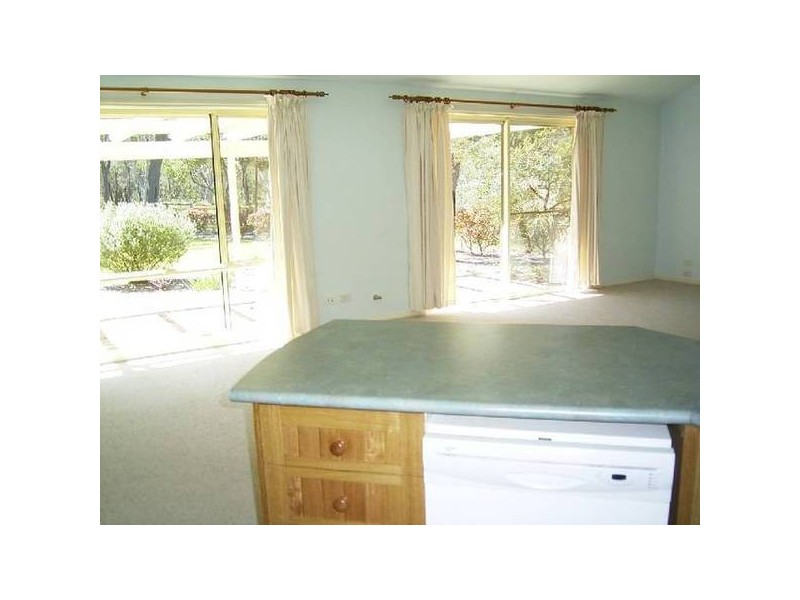 8 Donovan Close, Callala Bay NSW 2540