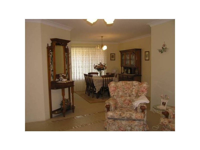 7 Hollingsworth Crescent, Callala Bay NSW 2540