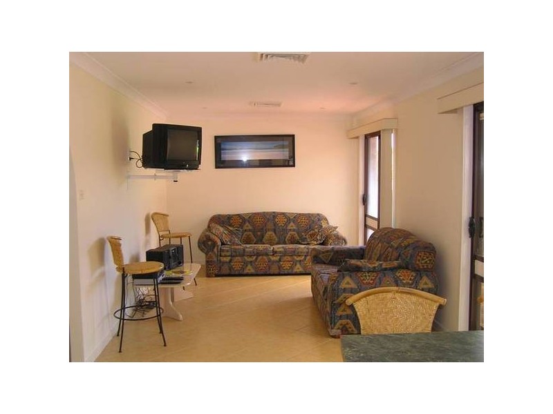 33 Sydney Avenue, Callala Bay NSW 2540