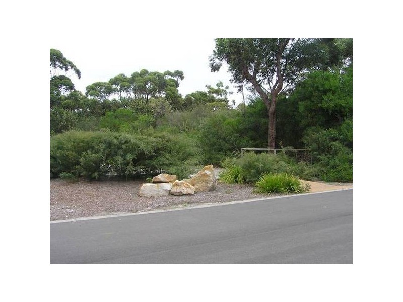 76 Griffin Street, Callala Beach NSW 2540