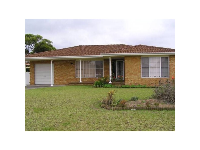 19 Glenholme Way, Culburra Beach NSW 2540