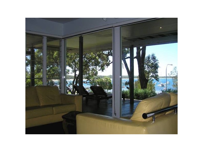 54 Boorawine Terrace, Callala Bay NSW 2540