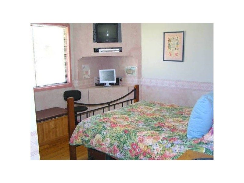 8 Wentworth Street, Culburra Beach NSW 2540