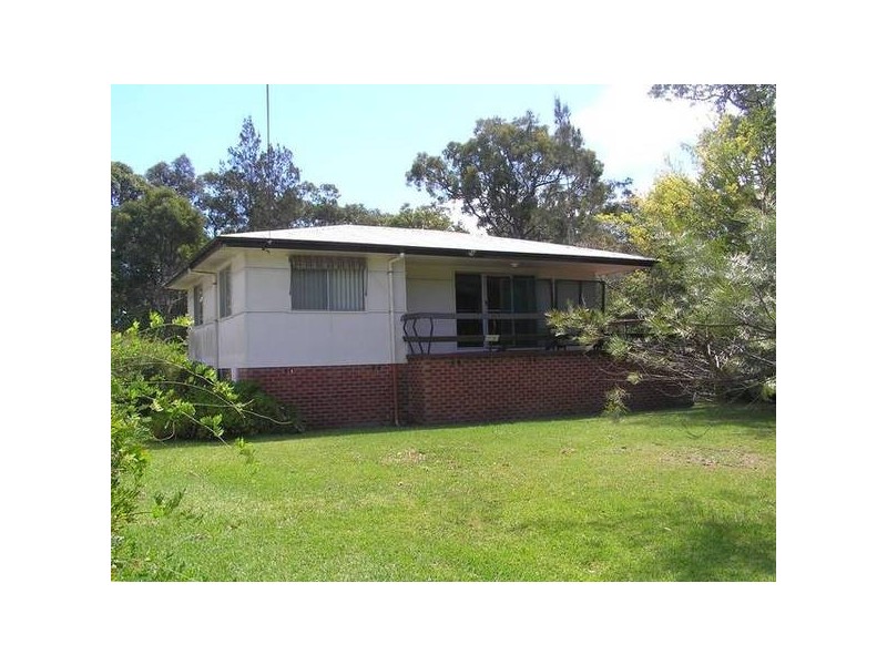 1 Boorawine Terrace, Callala Bay NSW 2540