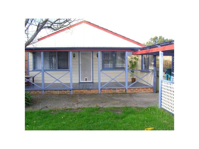 33 Prince Edward Avenue, Culburra Beach NSW 2540