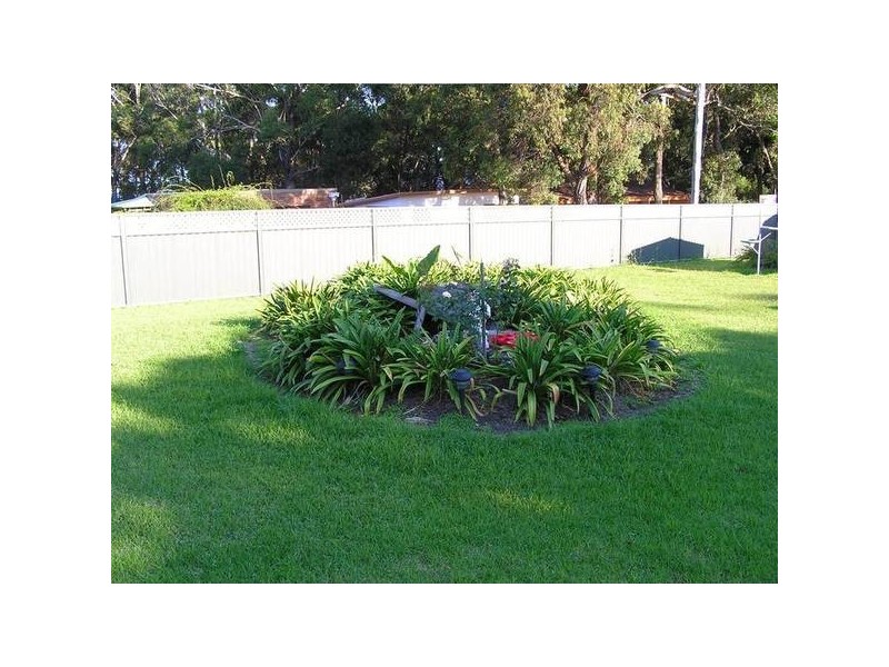 21 Greenbank Grove, Culburra Beach NSW 2540