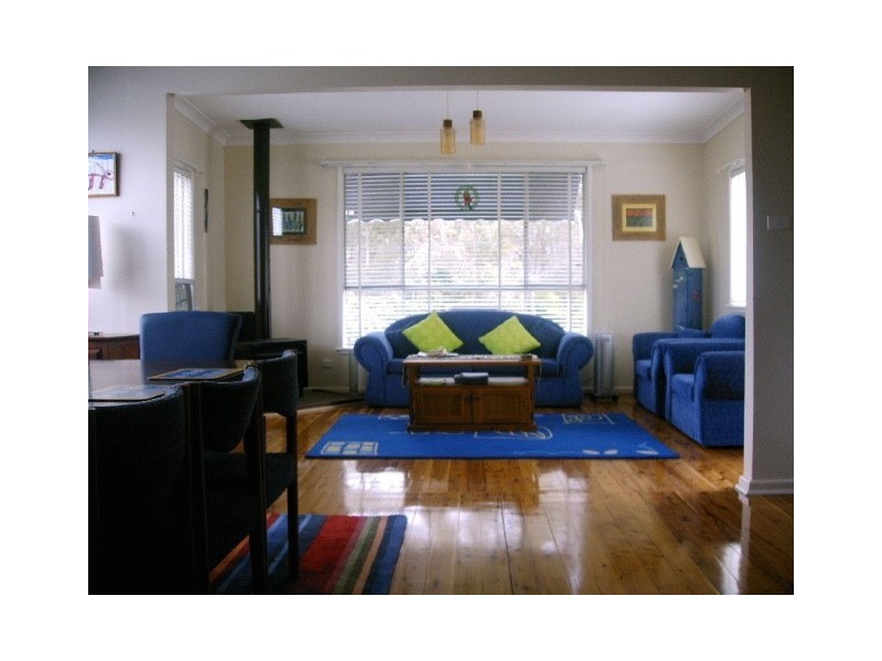 6 Mitchell Road, Callala Bay NSW 2540