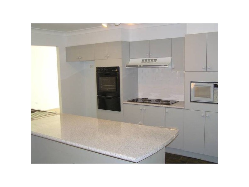 16 Otranto Ave, Orient Point NSW 2540