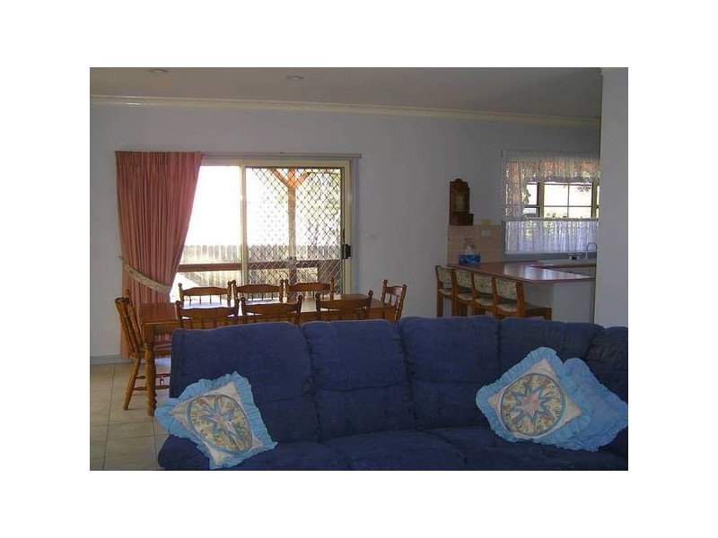 2 Penguins Head Road, Culburra Beach NSW 2540